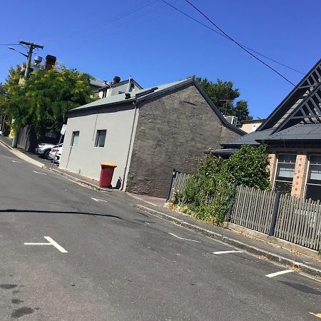 City Townhouse Walking Distance To City Launceston Extérieur photo